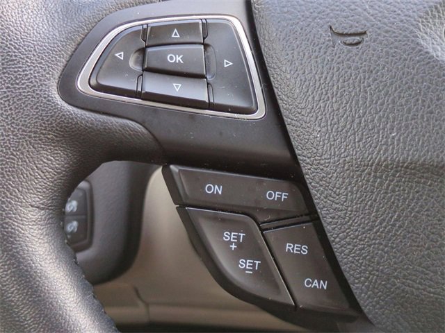 Used 2017 Ford Escape Titanium image 24