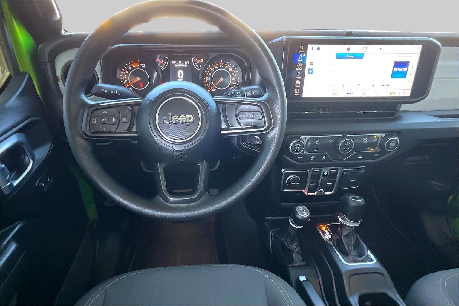 Used 2026 Jeep Wrangler Unlimited Sport AWD/4WD image 5