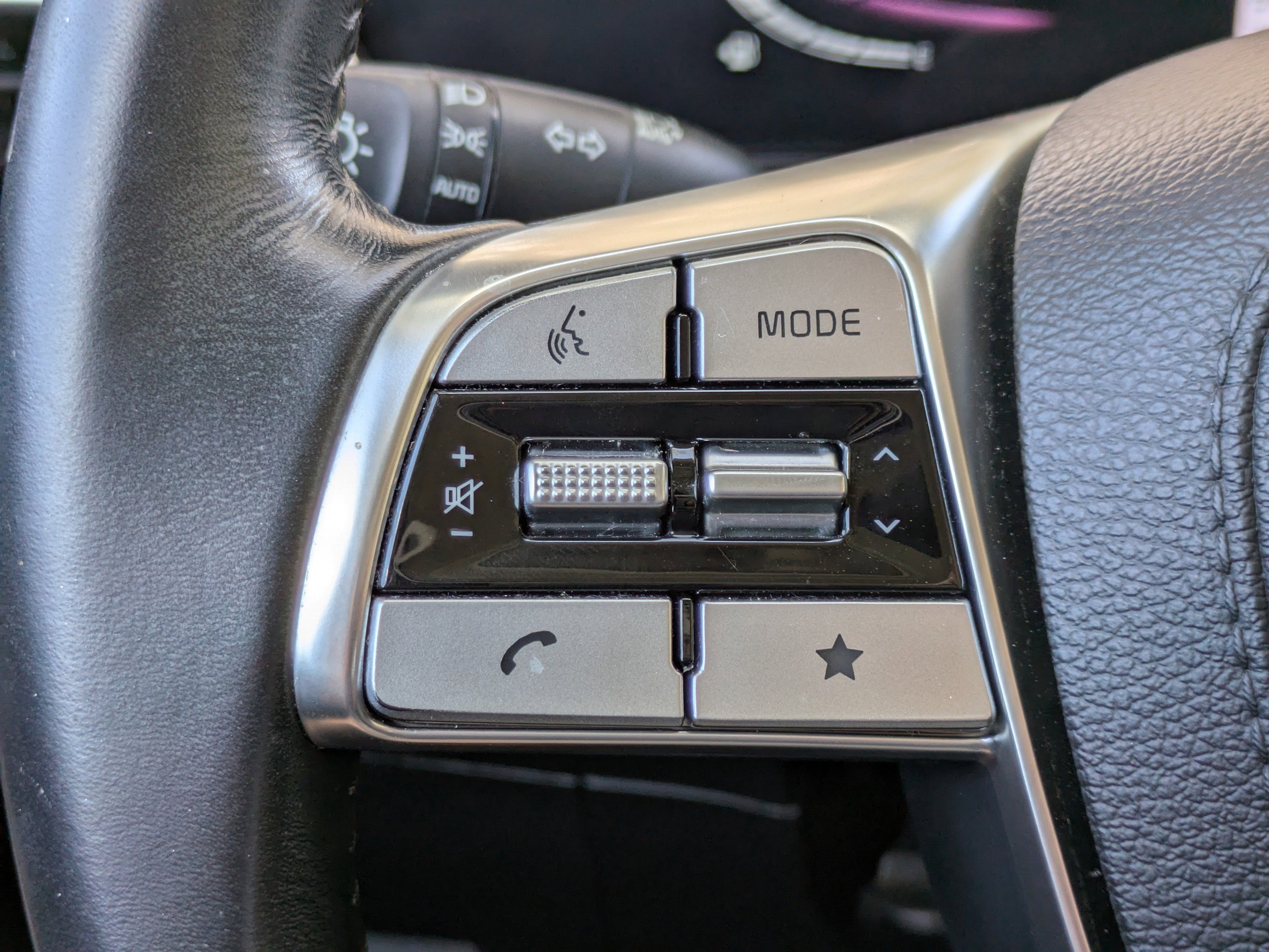 Used 2023 Kia Telluride S image 22