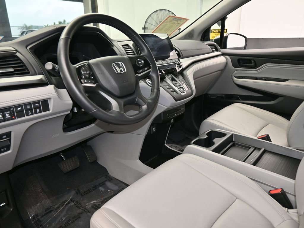 Used 2020 Honda Odyssey Touring image 15