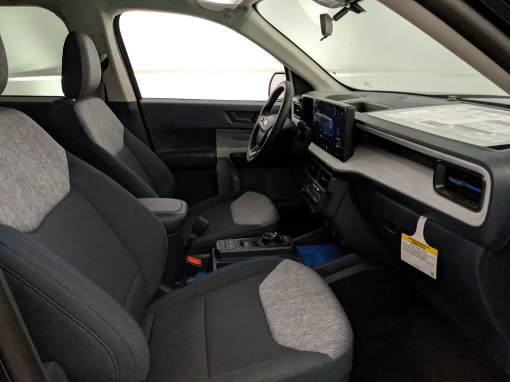 New 2026 Ford Maverick XLT image 26