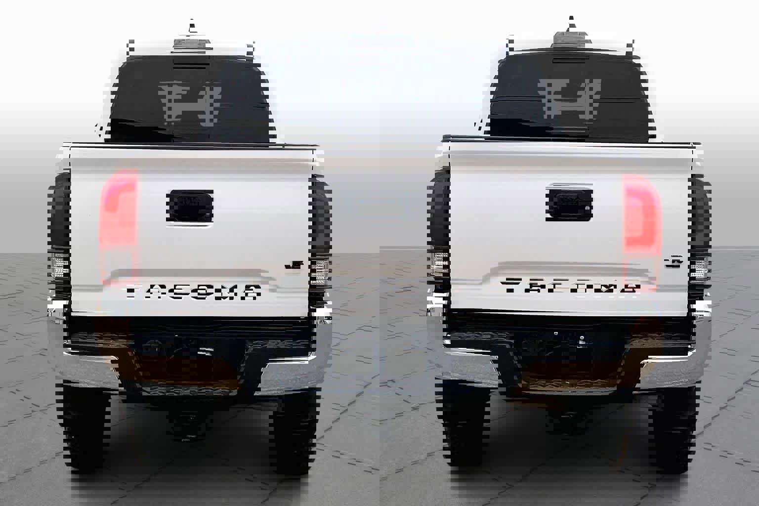 Used 2023 Toyota Tacoma SR5 image 5