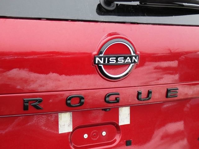 New 2026 Nissan Rogue SV AWD/4WD image 10
