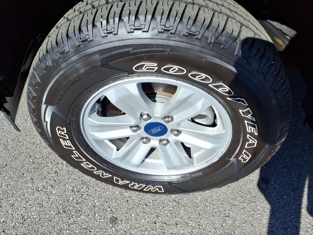 Used 2019 Ford F150 XLT AWD/4WD image 5
