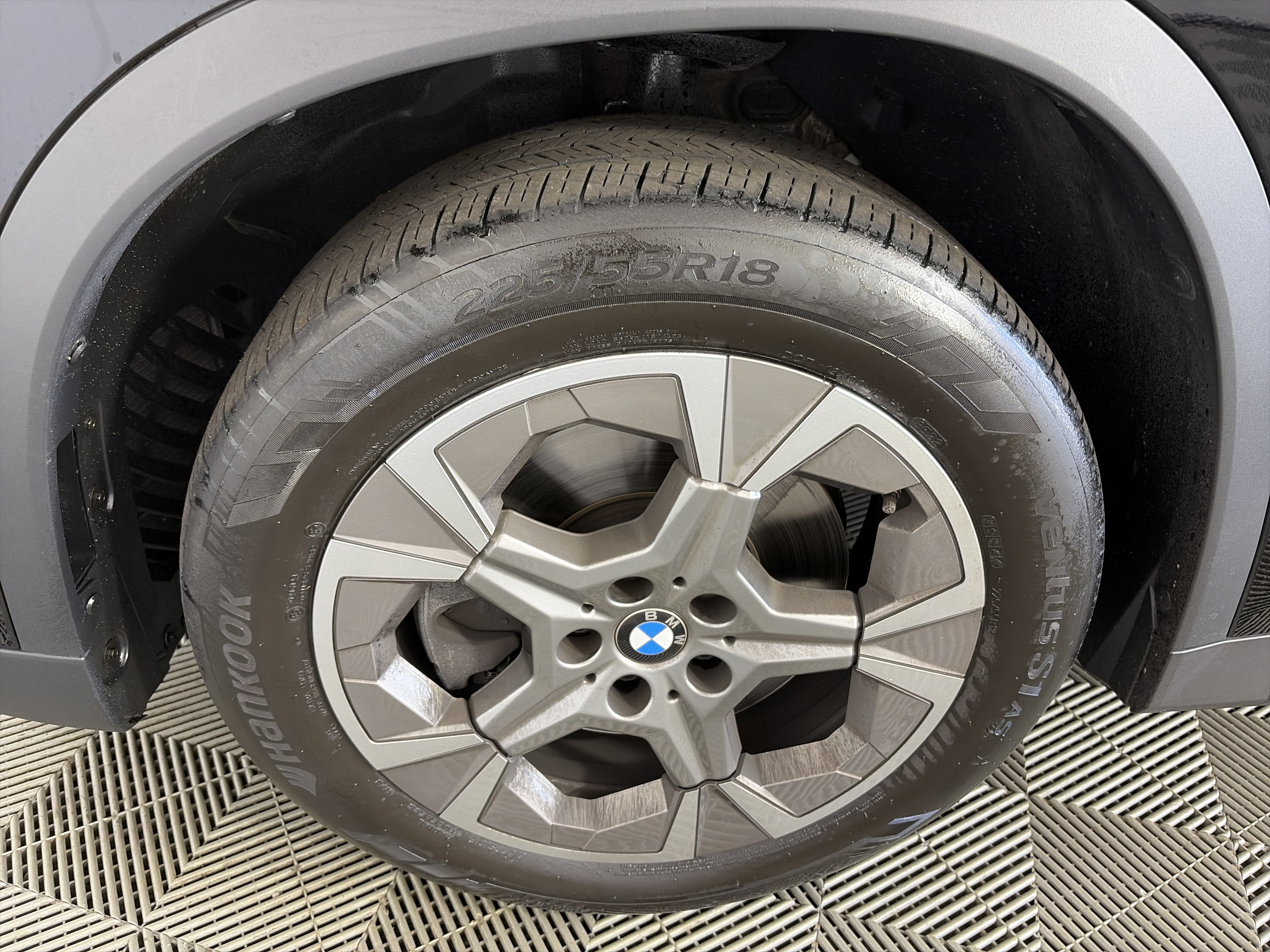 Used 2023 BMW X1 xDrive28i AWD/4WD image 13