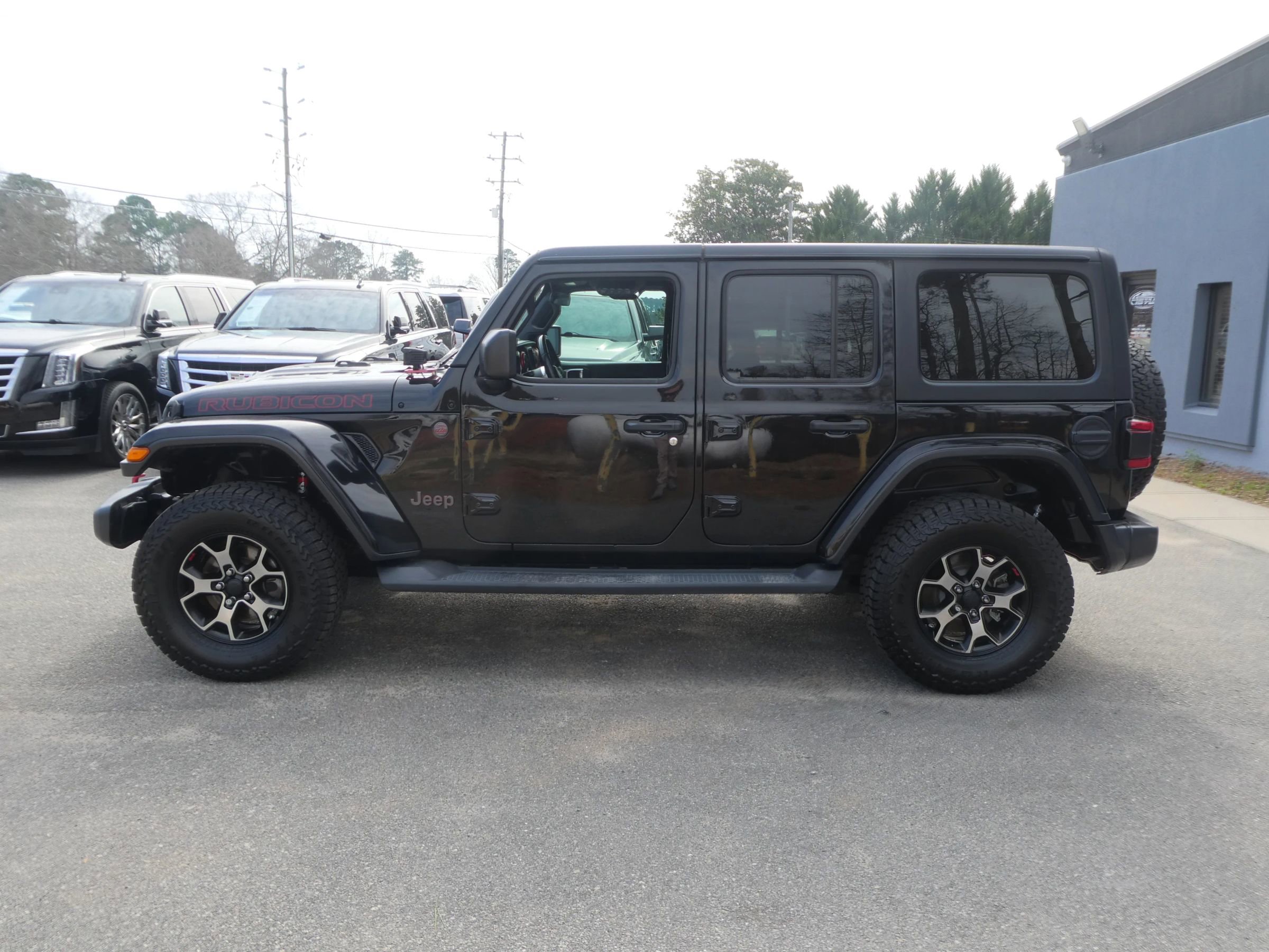 Used 2018 Jeep Wrangler Unlimited Rubicon w/ LED Lighting Group image 9
