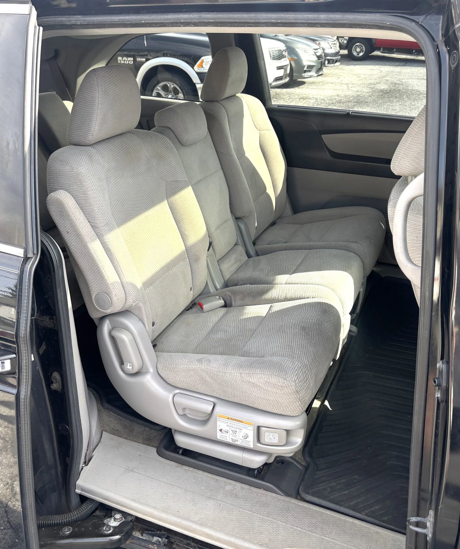 Used 2013 Honda Odyssey EX image 9