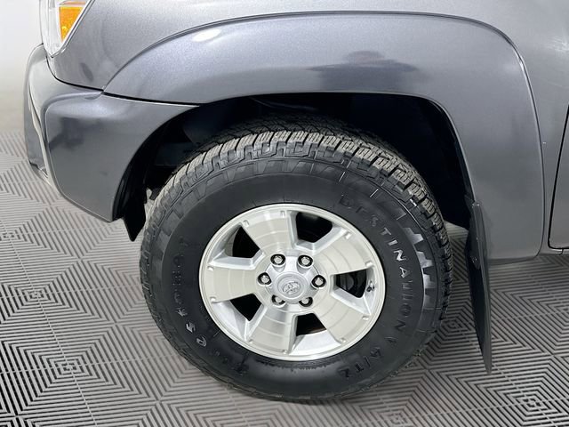 Used 2015 Toyota Tacoma 4x4 Double Cab w/ TRD Sport Package image 26