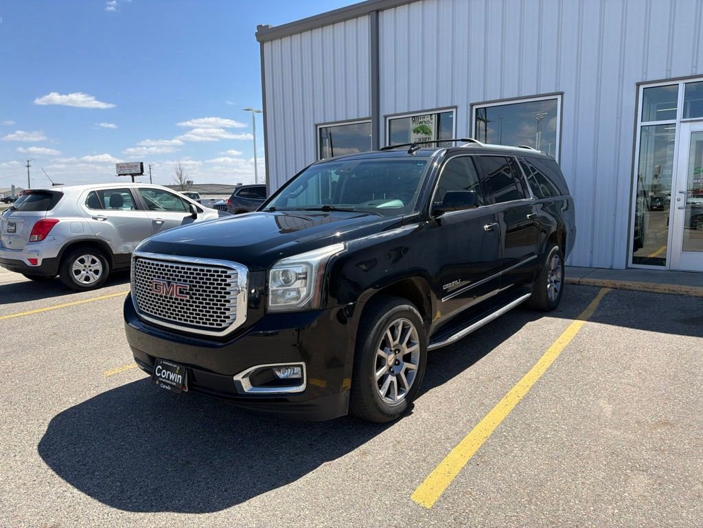 Used 2016 GMC Yukon XL Denali w/ Open Road Package AWD/4WD image 3