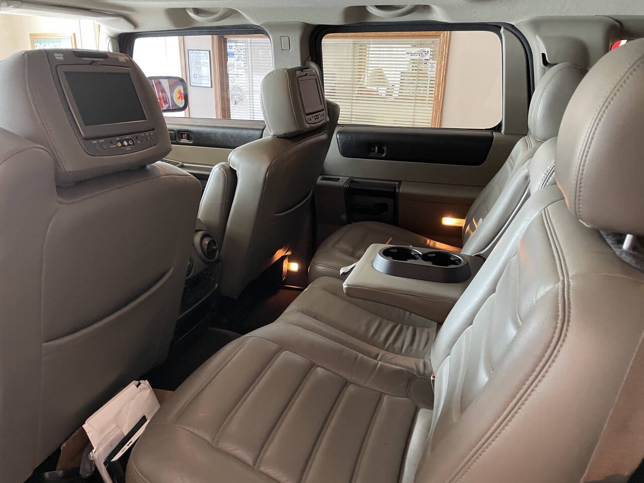 Used 2004 HUMMER H2 AWD/4WD image 27