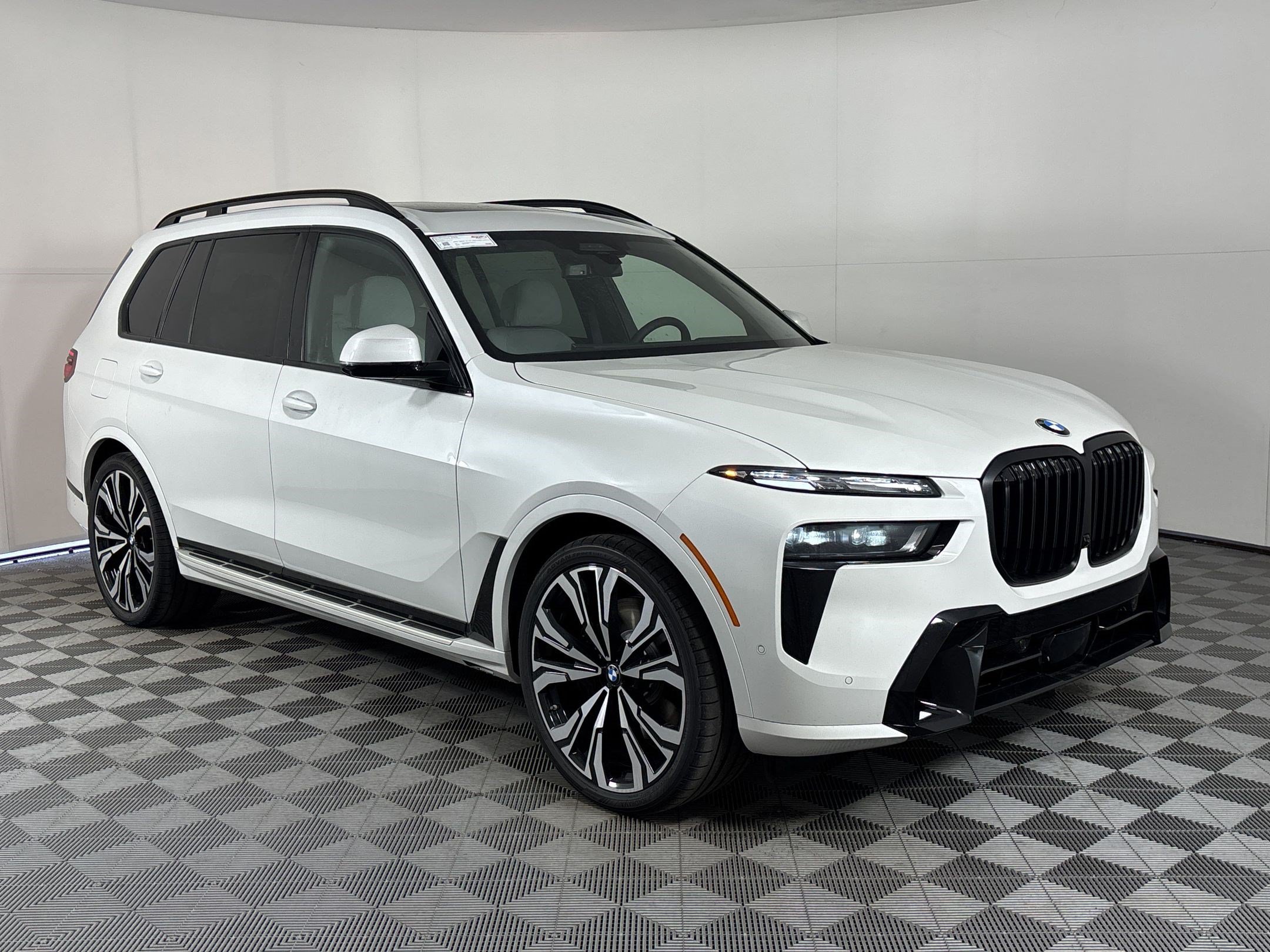 New 2027 BMW X7 xDrive40i w/ Executive Package AWD/4WD image 7