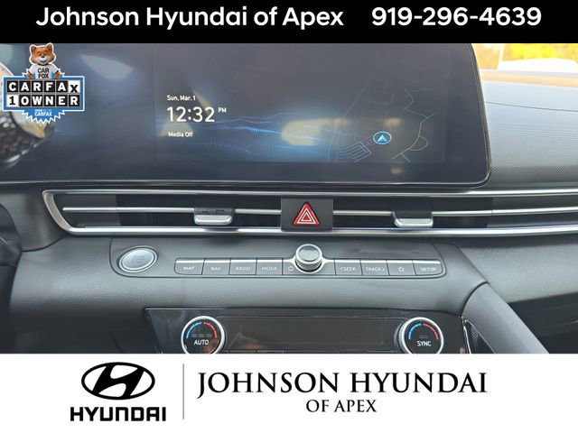 Certified 2024 Hyundai Elantra SEL w/ Convenience Package image 30