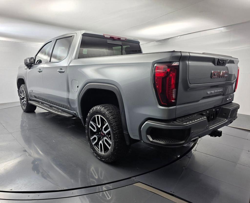 Used 2024 GMC Sierra 1500 AT4 w/ Technology Package image 6