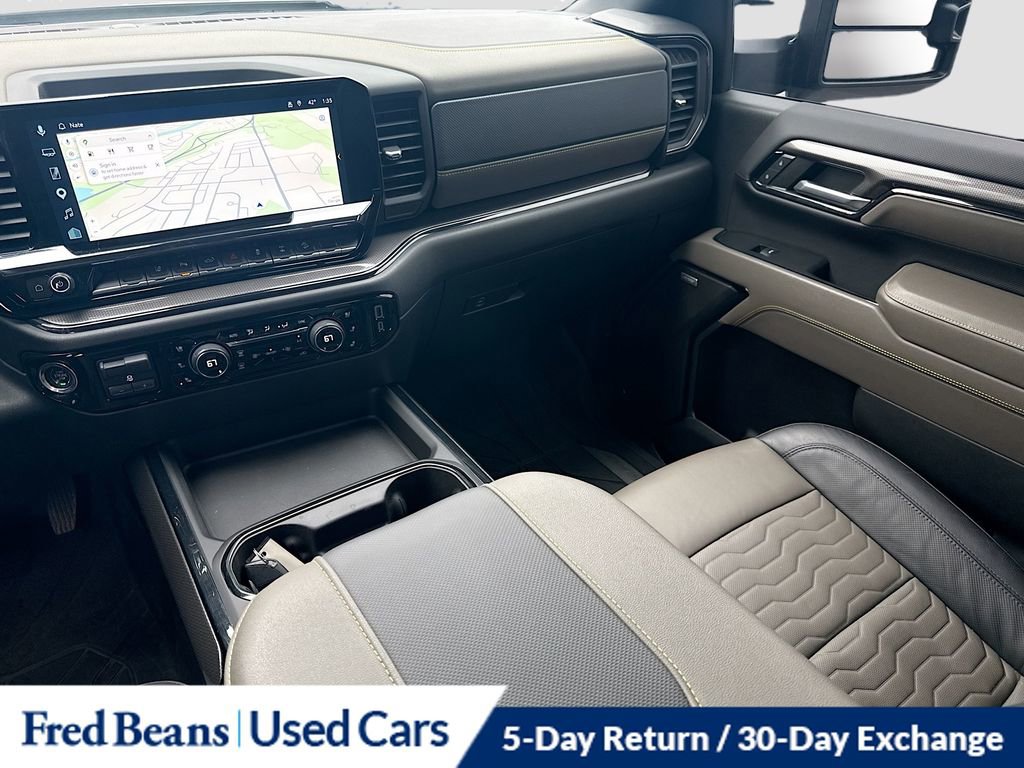 Used 2024 Chevrolet Silverado 2500 ZR2 w/ Technology Package image 27