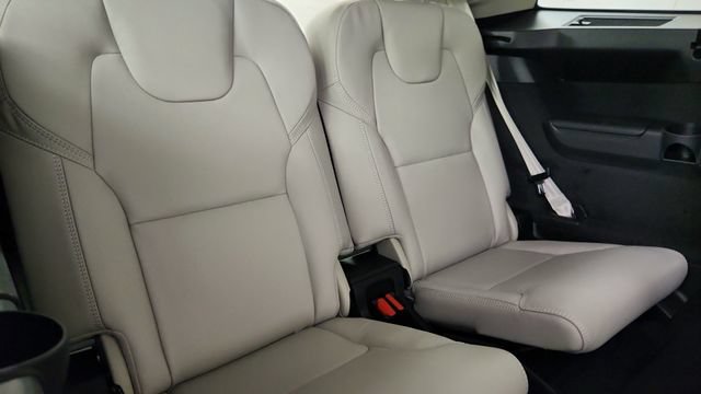 New 2026 Volvo XC90 T8 Ultra w/ Lounge Package AWD/4WD image 35