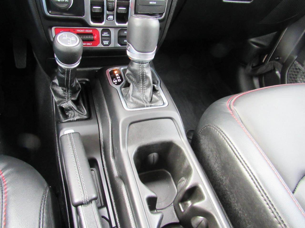 Used 2025 Jeep Gladiator Rubicon image 34