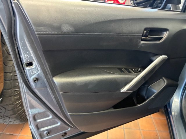 Used 2023 Toyota Corolla Cross LE FWD image 17