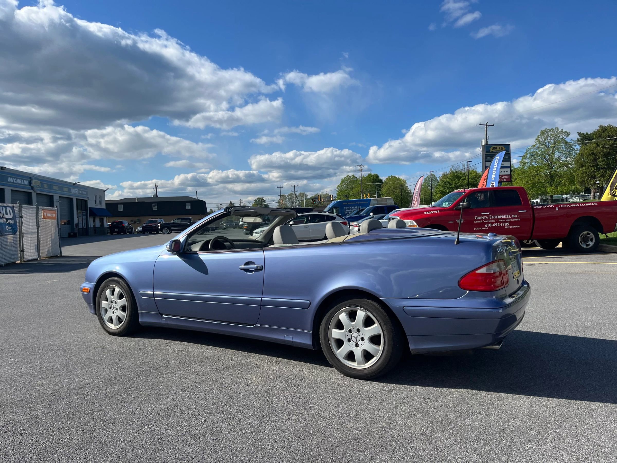 Used 2002 Mercedes-Benz CLK 320 Cabriolet image 28