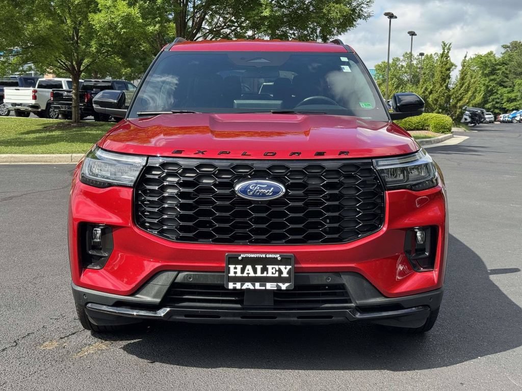 Used 2025 Ford Explorer ST-Line AWD/4WD image 26