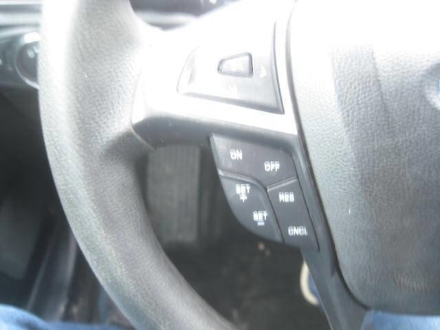 Used 2018 Ford Fusion SE w/ Fusion SE Technology Package image 25