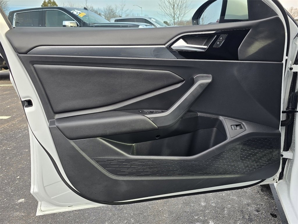 Used 2021 Volkswagen Jetta GLI Autobahn image 11