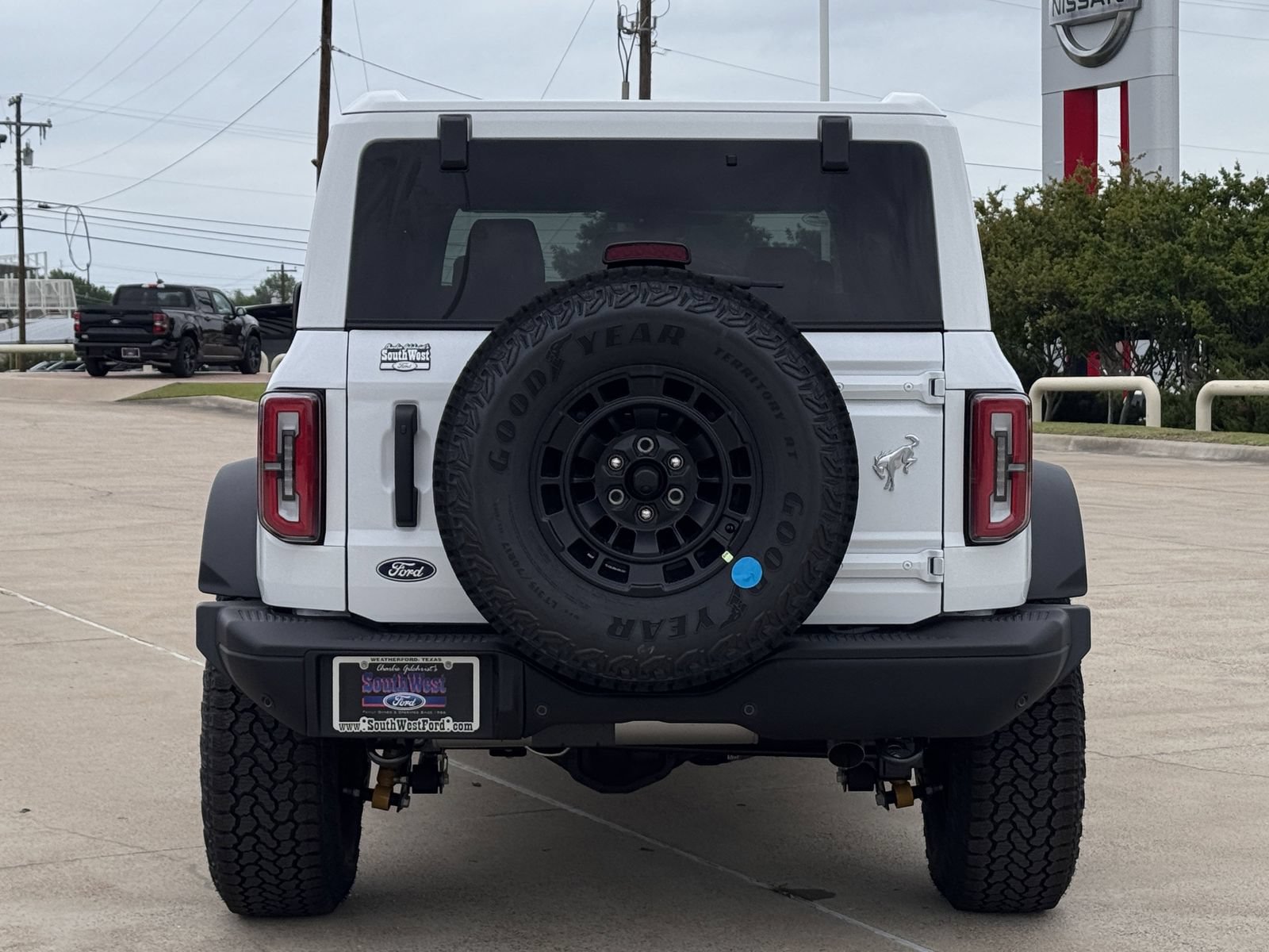 New 2026 Ford Bronco Badlands image 5
