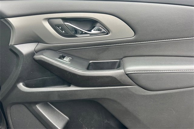 Used 2023 Chevrolet Traverse LT image 22