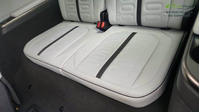 Used 2024 Rivian R1S Adventure AWD/4WD image 32
