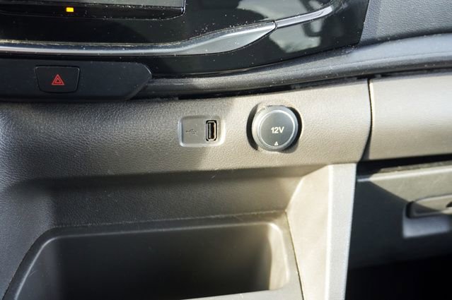 Used 2023 Ford Transit 350 XLT image 15