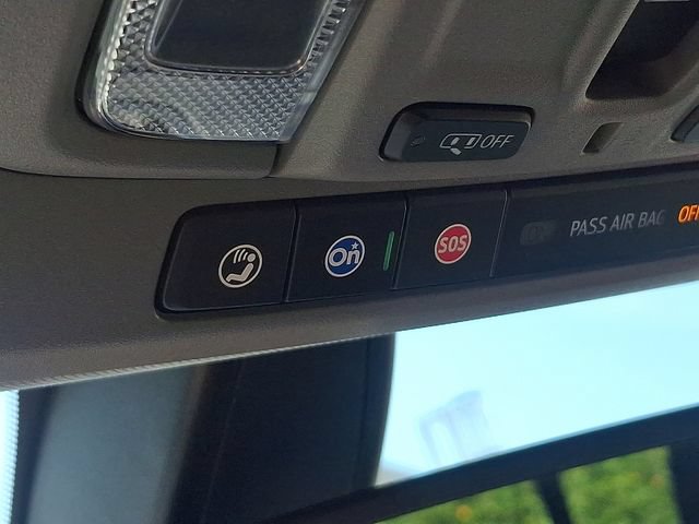 Used 2019 GMC Sierra 1500 SLT w/ SLT Premium Package AWD/4WD image 27