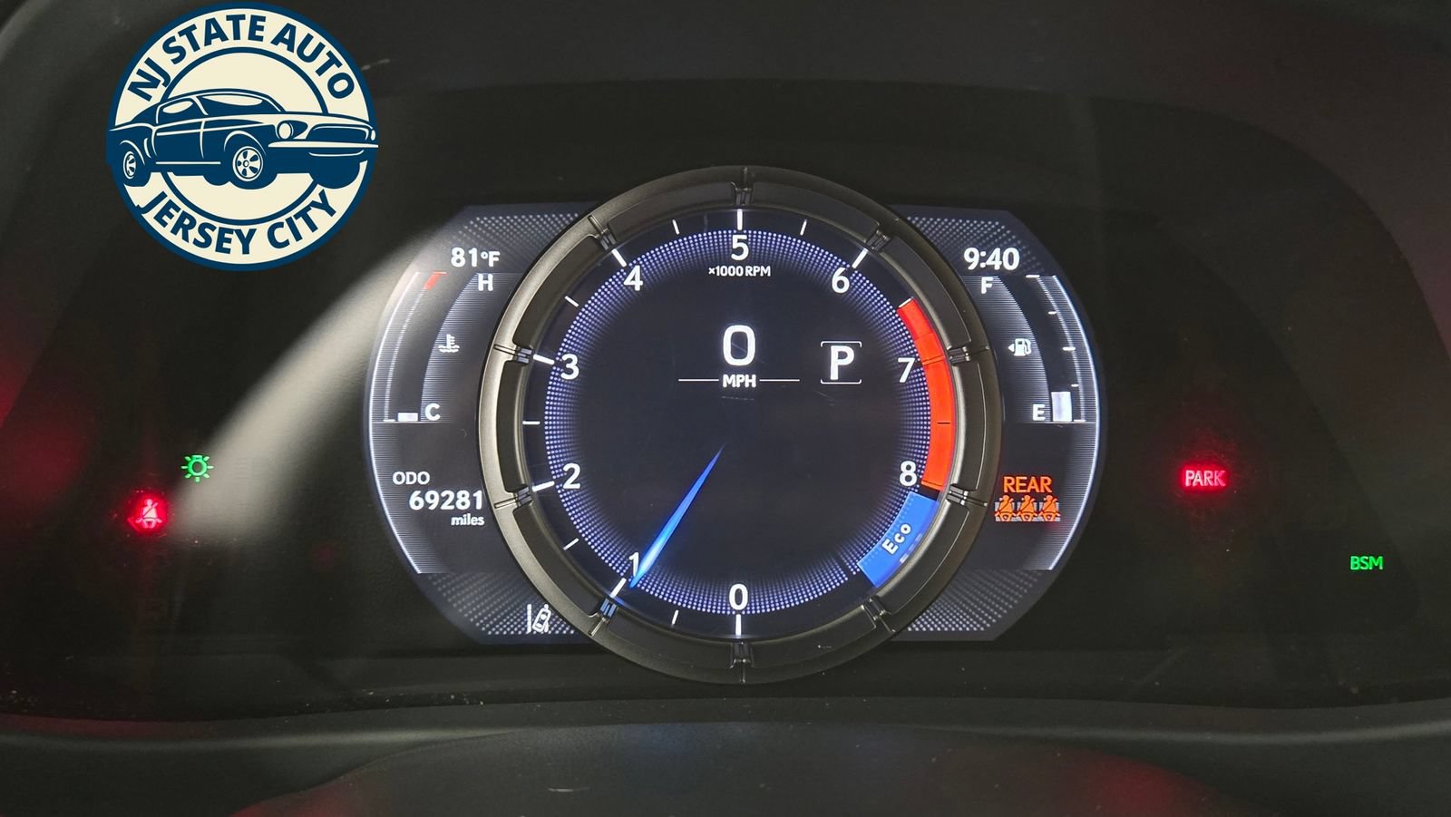 Used 2021 Lexus UX 200 F Sport w/ Accessory Package (Z1) FWD image 12