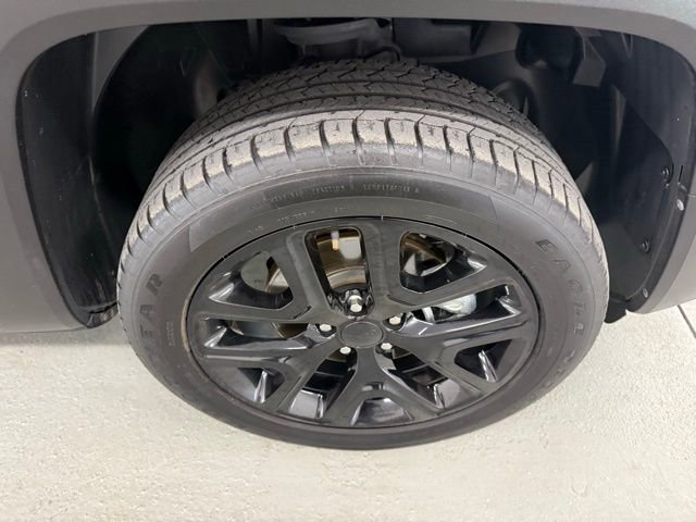 Used 2023 Jeep Renegade Altitude image 5