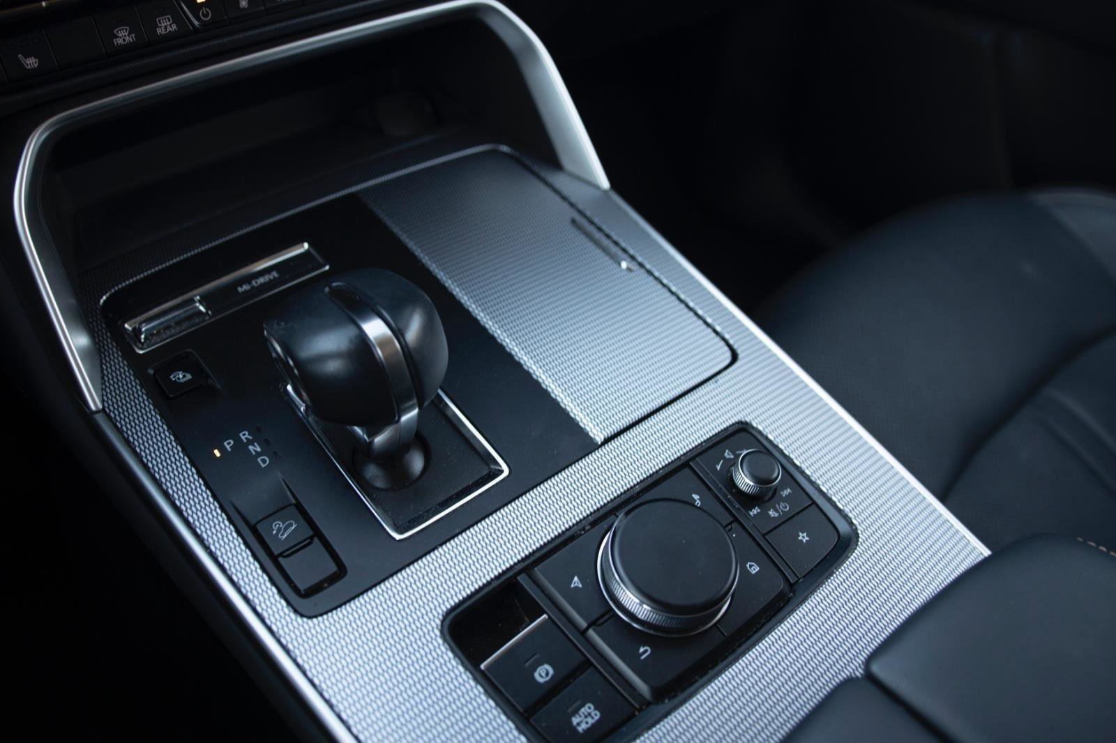 Used 2024 MAZDA CX-90 Plug-In Hybrid w/ Preferred image 10