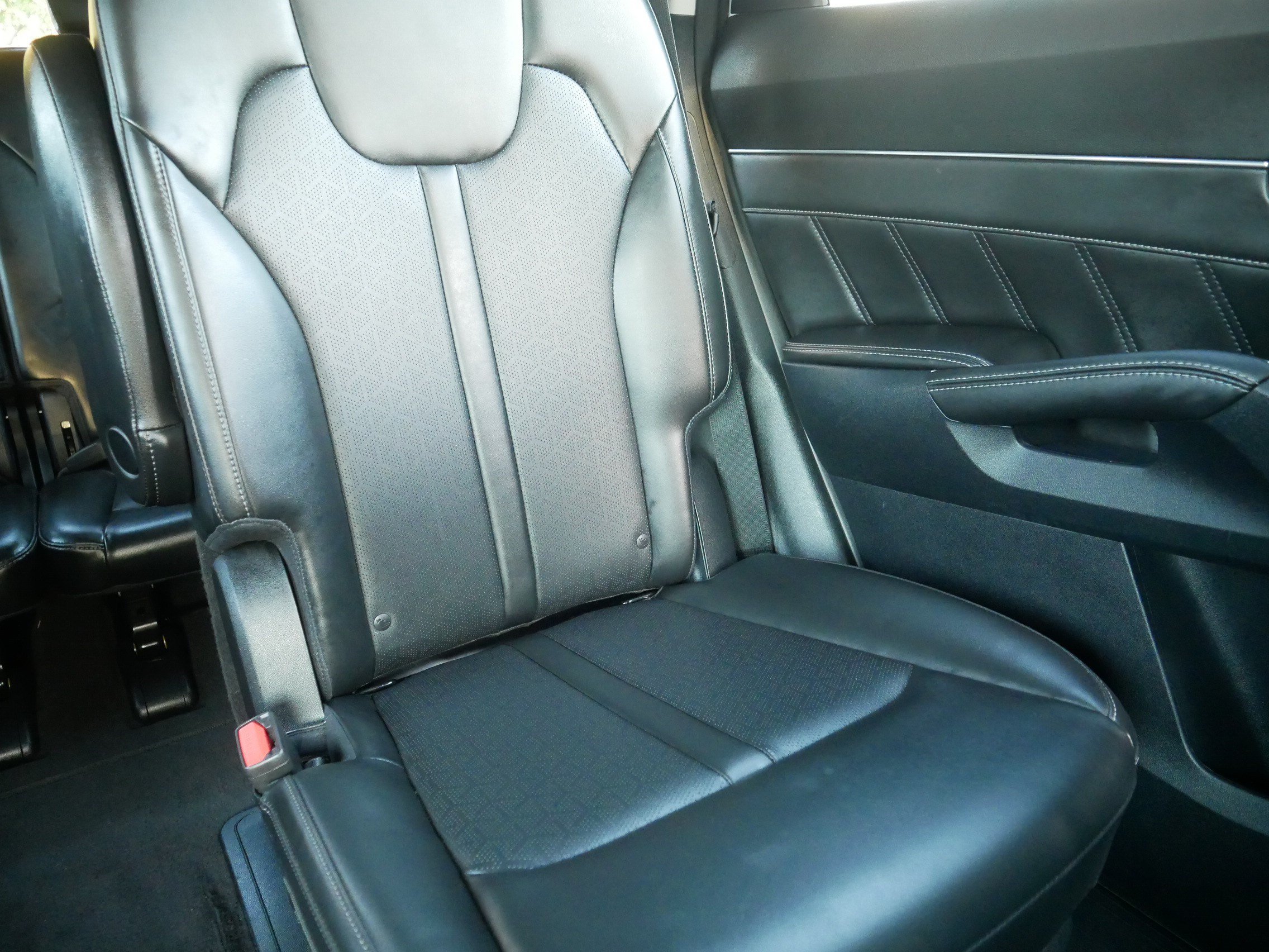 Certified 2023 Kia Sorento SX AWD/4WD image 14