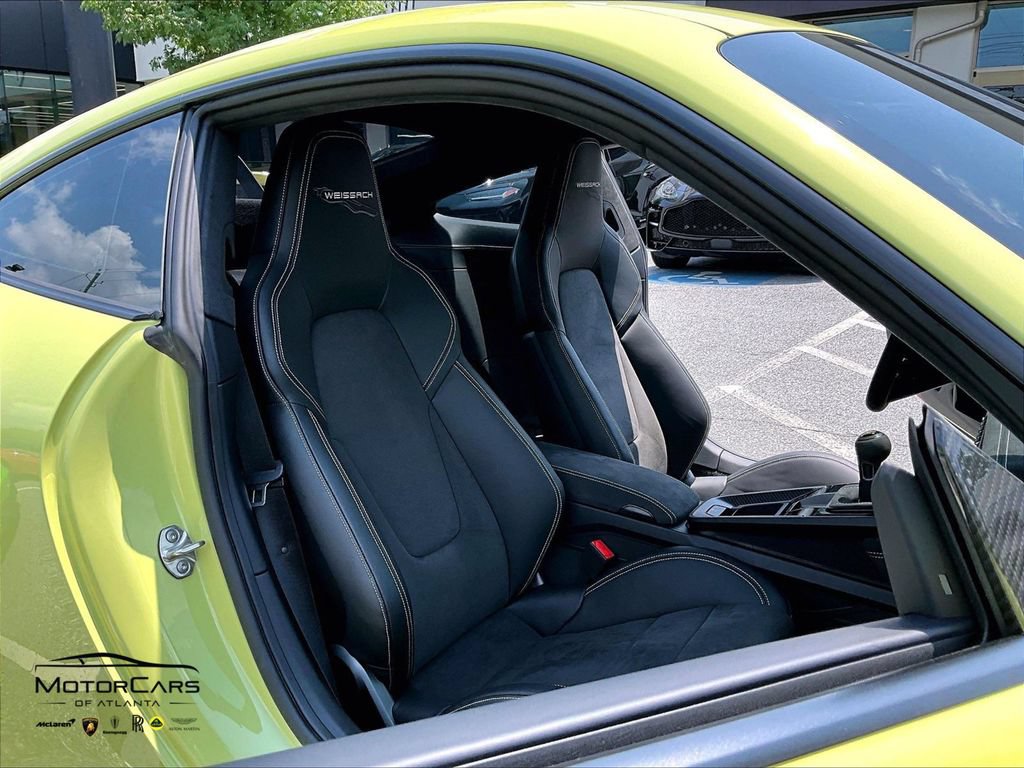 Used 2026 Porsche 911 GT3 RWD image 8