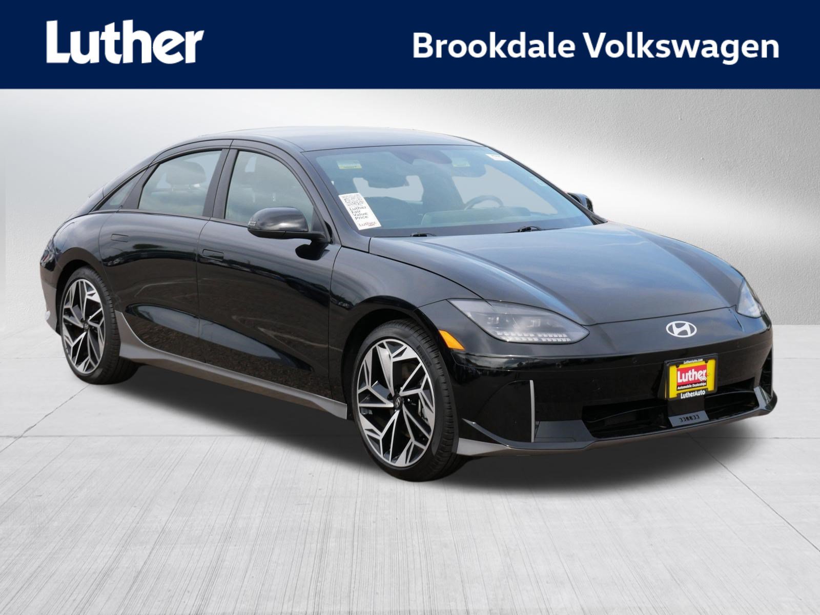 Used 2023 Hyundai Ioniq 6 SEL RWD image 1