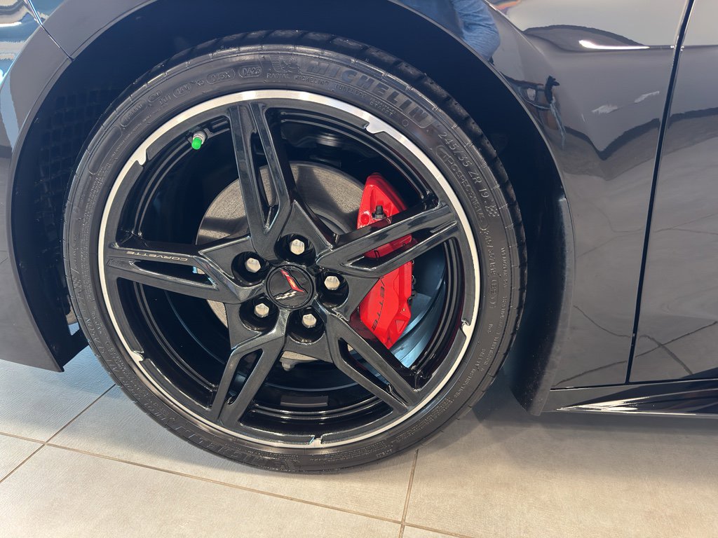 Used 2023 Chevrolet Corvette Stingray Coupe w/ 1LT image 18