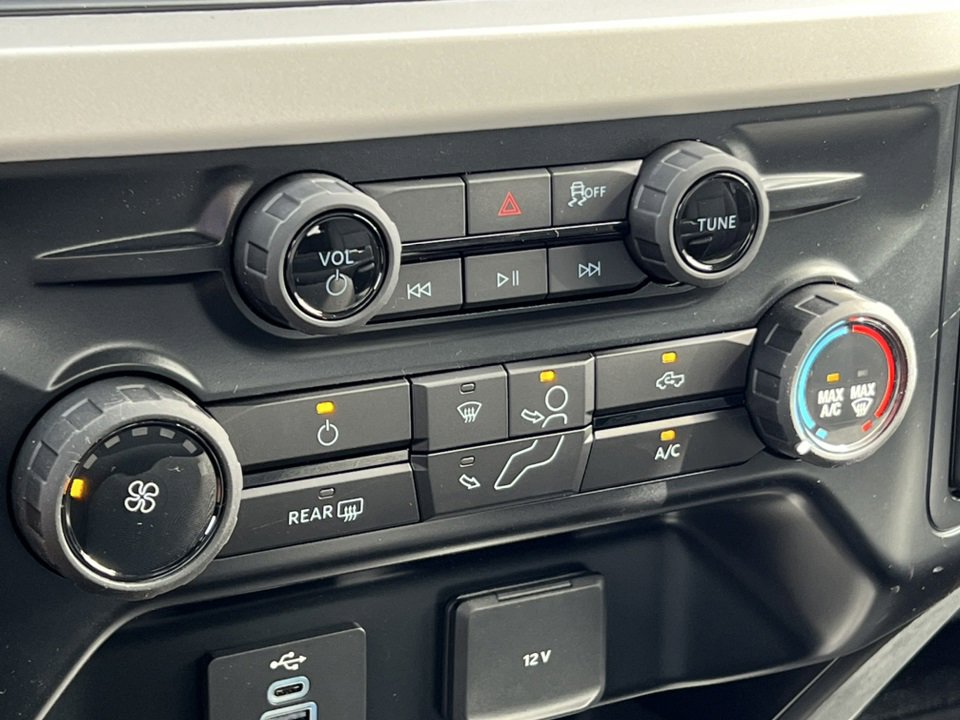 New 2026 Ford F350 4x4 SuperCab Super Duty image 26