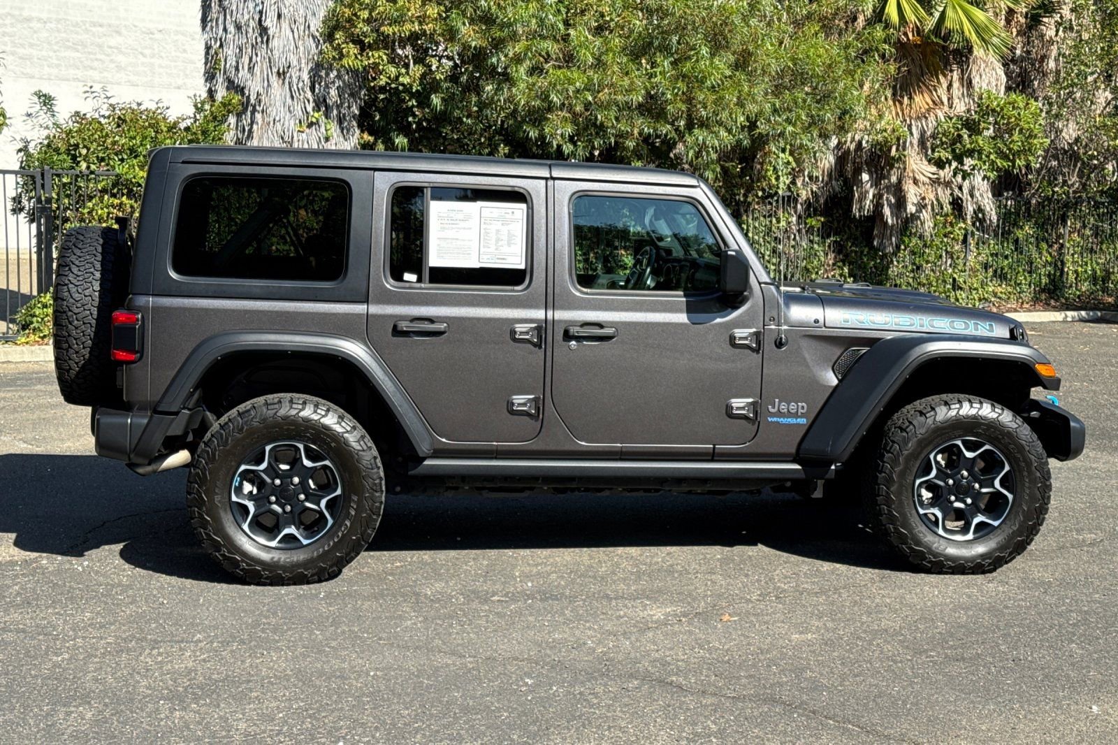 Used 2022 Jeep Wrangler Unlimited Rubicon 4xe w/ Safety Group image 2