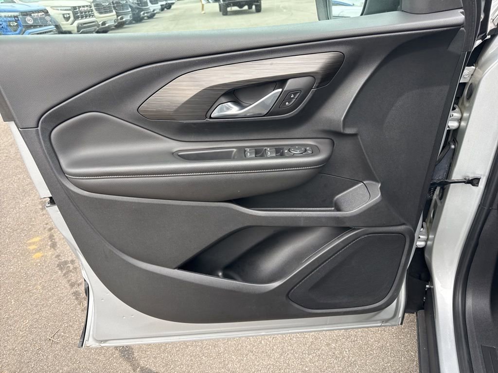 Used 2022 GMC Terrain SLE w/ Driver Convenience Package image 26