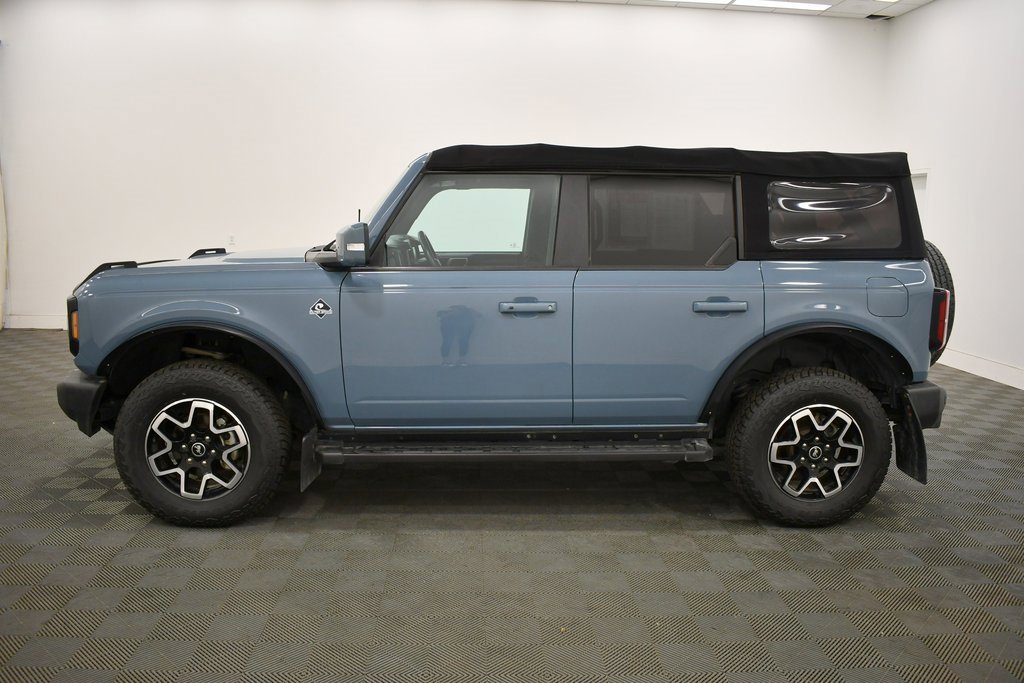 Used 2022 Ford Bronco Outer Banks image 4