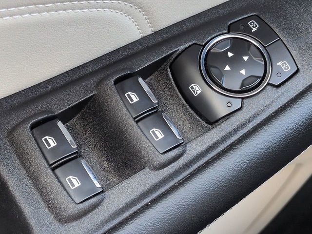 Used 2023 Ford Edge Titanium AWD/4WD image 23