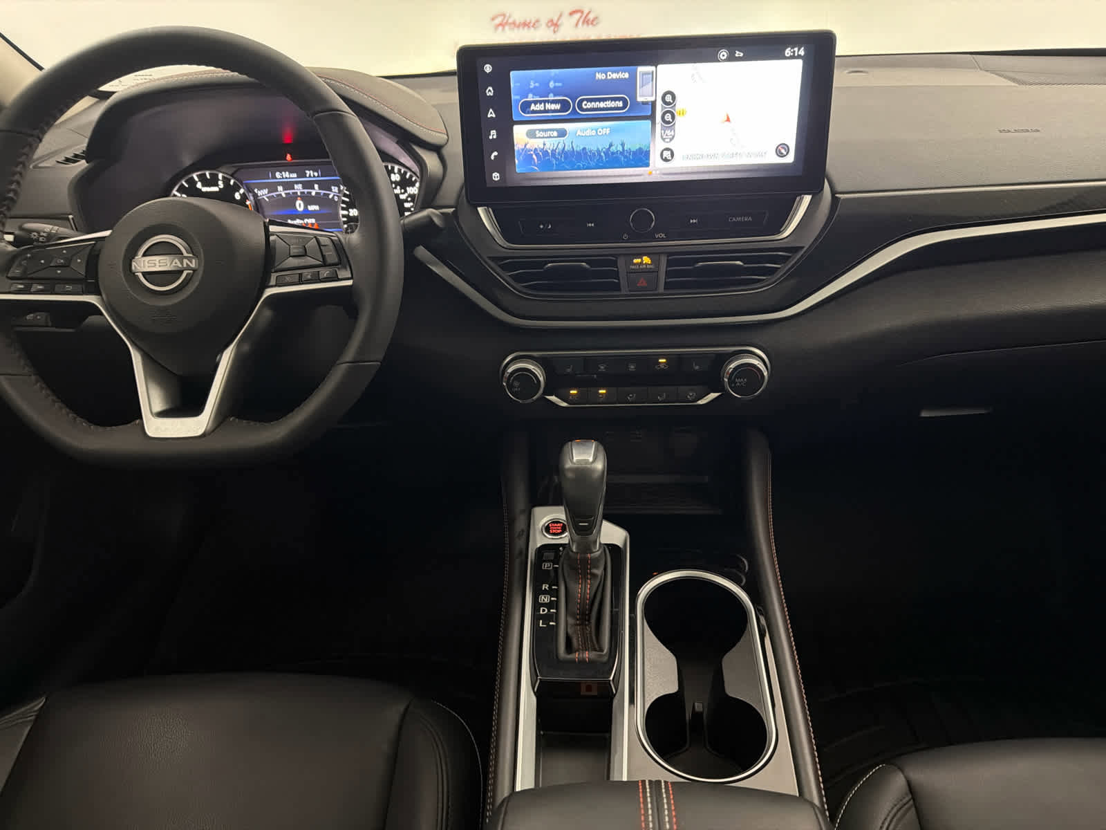 Used 2024 Nissan Altima 2.5 SR w/ SR Premium Package image 19