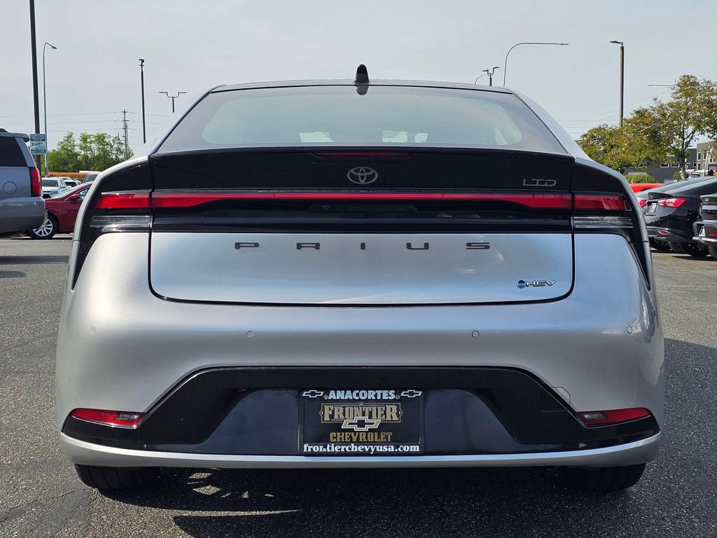 Used 2023 Toyota Prius Limited AWD/4WD image 4