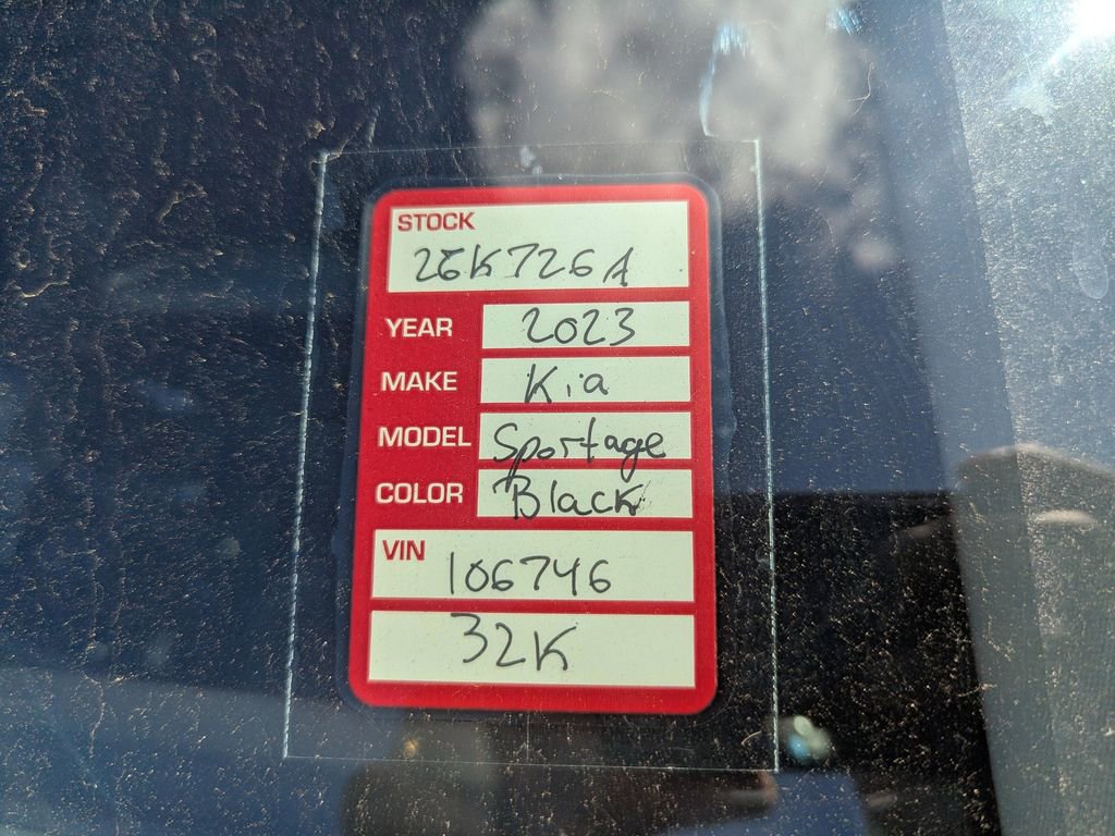 Used 2023 Kia Sportage EX image 10