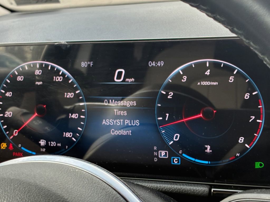 Used 2022 Mercedes-Benz GLA 250 4MATIC image 18