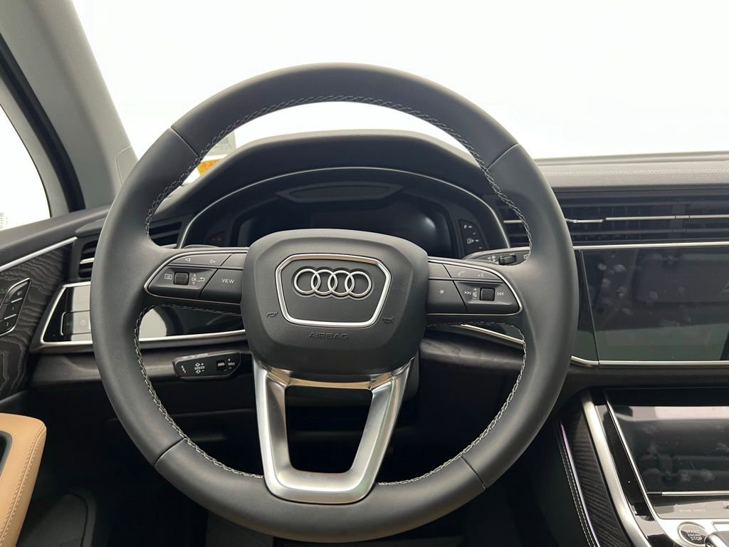 Used 2026 Audi Q7 3.0T Premium Plus image 18