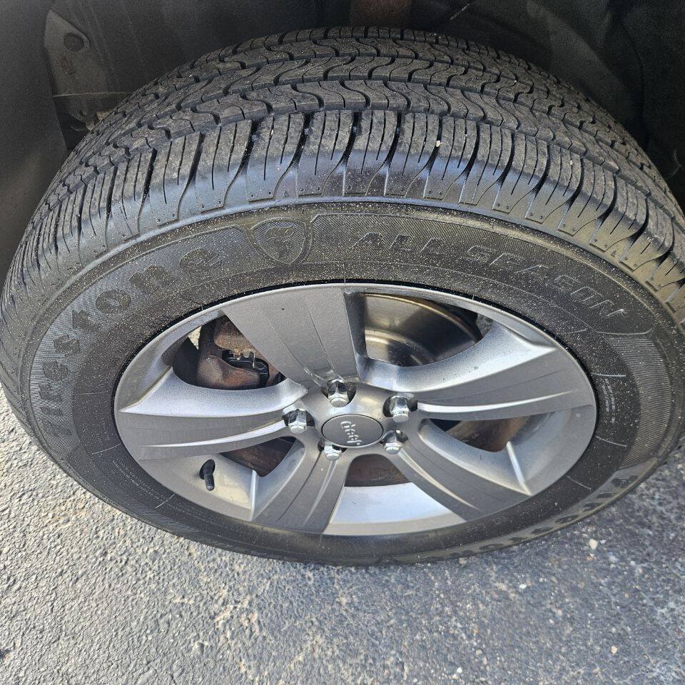 Used 2015 Jeep Patriot High Altitude AWD/4WD image 10