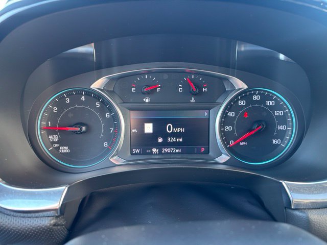 Used 2023 Chevrolet Traverse RS AWD/4WD image 14