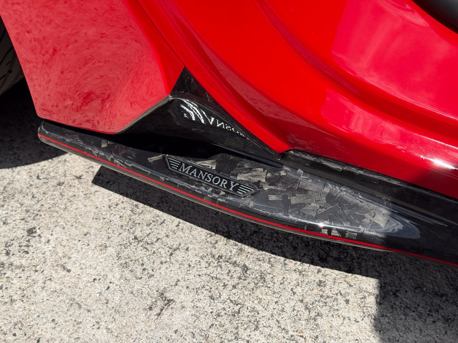 Used 2020 Ferrari 812 Superfast RWD image 49